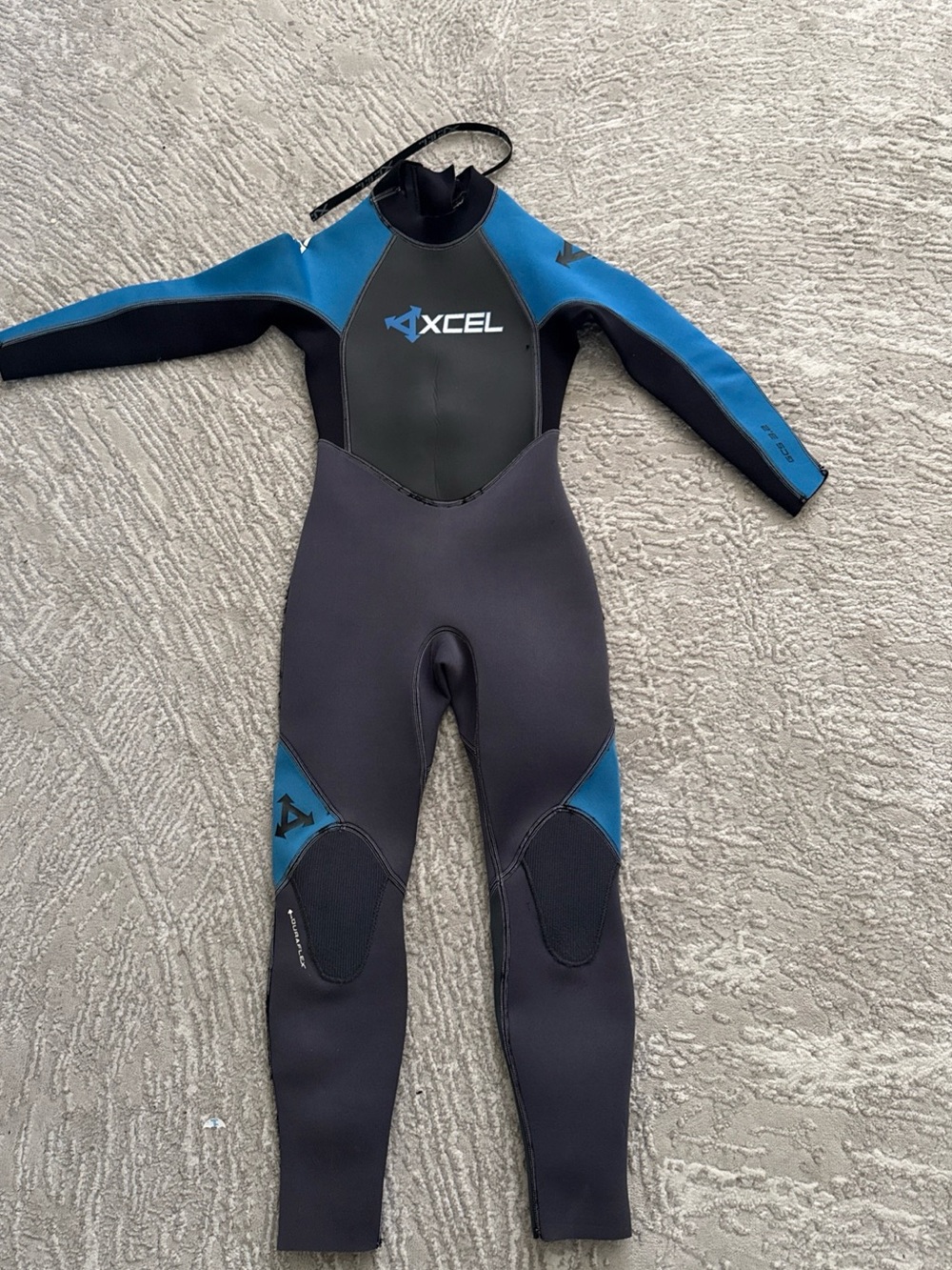 XCEL Youth Kids Full Wetsuit Size 8 3/2mm Back Zip Black Blue Surfing